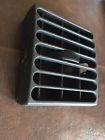10135624 Chevrolet Impala Ss Front Dash Vent Black Very Good Condition