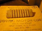 211-805-181 Vw Split Bus Radio