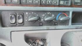 2647143 Replaces 2000 Freightliner Century 120 Temperature Control Oh