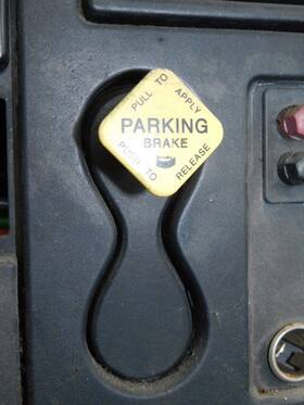2505876c91 Bendix Brake Release Button - 2007 International 4300