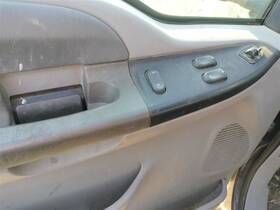 641-00514l Ford 99-01 F250sd Left Front Door Switch