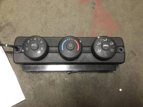 2881952 Freightliner 1758913 Replaces Cascadia 125 2016 Temperature Control