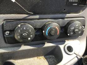 3008897 Freightliner 1858227 Replaces Cascadia 125 2013 Temperature Control