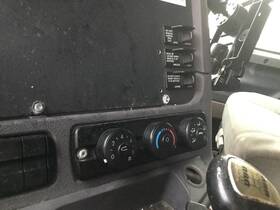 2-60645-501 Freightliner 2120286 Cascadia 125 Temperature Control 3341305