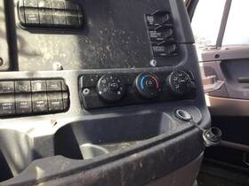 A22-60545 Freightliner 2161975 501 Cascadia 125 Temperature Control 3386994