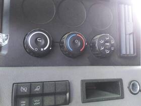 3463263 Freightliner 2230098 Cascadia 126 Temperature Control