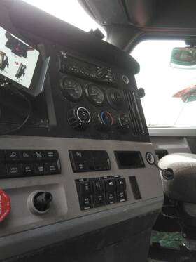 3477106 Freightliner 2242661 Cascadia 126 Temperature Control