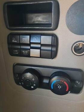Freightliner 2252711 N/a 2016 Cascadia 125 Temperature Control 3488273