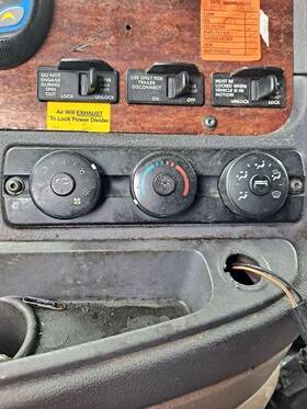 3506422 Freightliner 2268122 Cascadia 125 Temperature Control