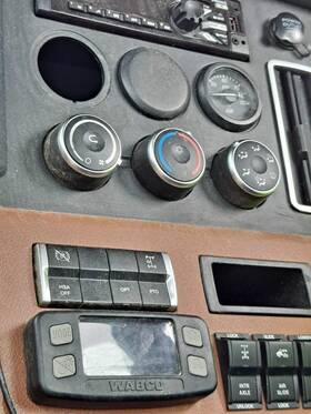 3507215 Freightliner 2268862 Cascadia 116 2022 Temperature Control
