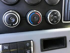 3507363 Freightliner 2268949 Cascadia 126 Temperature Control