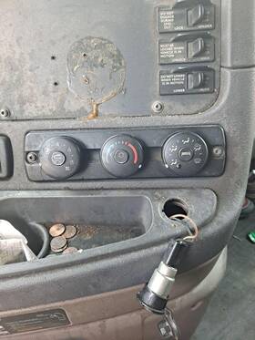 3522469 Freightliner 2282478 2013 Cascadia 125 Temperature Control