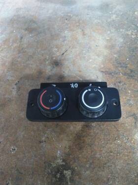 3544053 Freightliner 2301281 Cascadia 126 Temperature Control 3544053 Freightliner 2301281 Cascadia 126 Temperature Control