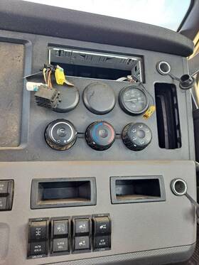 Freightliner 2302002 Cascadia 126 Temperature Control 3544939
