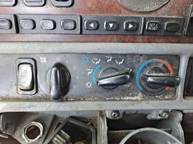 3545274 Freightliner 2302328 Replaces Century 120 2002 Temperature Control
