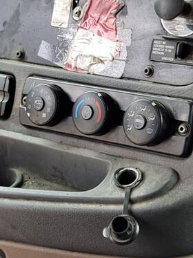 3551733 Freightliner 2308112 Cascadia 125 Temperature Control