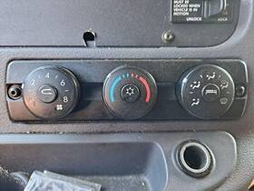 3560278 Freightliner 2315946 Cascadia 125 Temperature Control