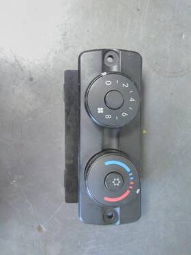 A22-60669-002 Freightliner 2327718 Cascadia 125 Temperature Control 3573718