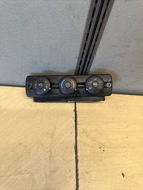 3577156 Freightliner 2330636 Replaces Cascadia 125 2014 Temperature Control