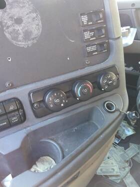 3581970 Freightliner 2335220 Cascadia 125 2012 Temperature Control