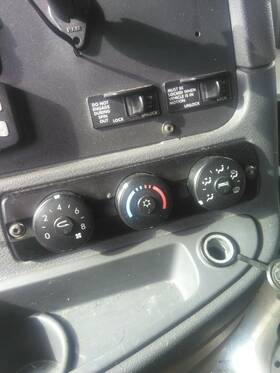 3596104 Freightliner 2348397 Cascadia 125 2016 Temperature Control 3596104 Freightliner 2348397 Cascadia 125 2016 Temperature Control