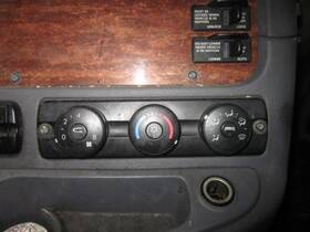 3619274 Freightliner 2369248 Cascadia 125 Temperature Control