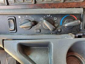 3642502 Freightliner 2390055 Replaces Century 120 2007 Temperature Control