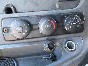 3673935 Freightliner 2418646 Replaces Cascadia 125 2015 Temperature Control
