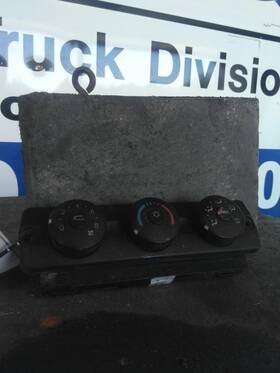3821661 Freightliner 2540889 Cascadia 125 Temperature Control