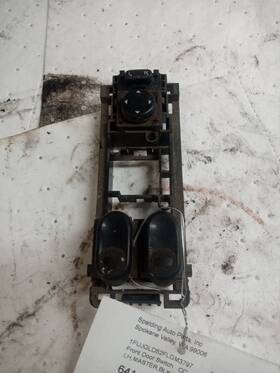 641.flhc15 Freightliner A 004 545 92 07 Cascadia Left Driver Front Door Window Switches 11327912