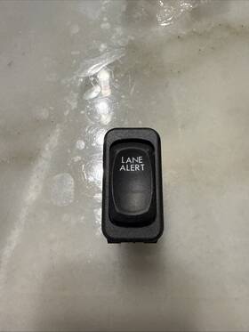 A06-30769-088 Freightliner 659.flhc22 Lane Alert Switch
