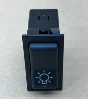 Freightliner 680-540-04-45 Genuine Oem Master Light Rocker Headlight Switch