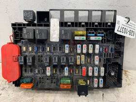 A0648239000 Freightliner 2009 Columbia Fuse Panel 628-10377