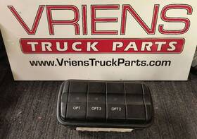 A0673829003 Freightliner Switch 000