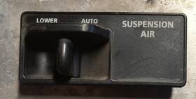 Gtd-3235l-3 Freightliner Gtd3235l-3 Valve 2-way Cont Susp Air New#gtd-3235l-3