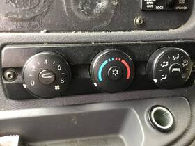 Tc09e8014 Freightliner Replaces Cascadia 125 2009 Temperature Control 3031472
