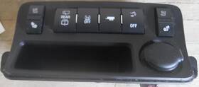 22864160 Gmc 2012 Acadia Heated Seats/traction Control Panel Switch Id