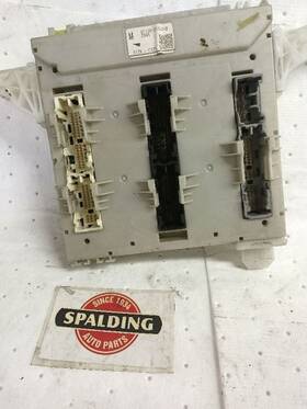82730-37170b Hino 663.hnhl16 2016 195 Fuse Box