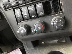 3425629 International 2196087 Replaces Lt 2019 Temperature Control