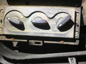 3457034 International 2224314 Prostar Temperature Control