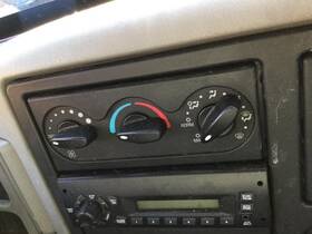 3461398 International 2228308 Replaces 4300 2011 Temperature Control