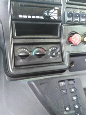 3476845 International 2242423 Prostar 122 Temperature Control 3476845 International 2242423 Prostar 122 Temperature Control