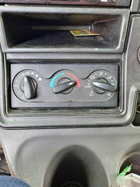 3505701 International 2267527 Prostar 122 Temperature Control