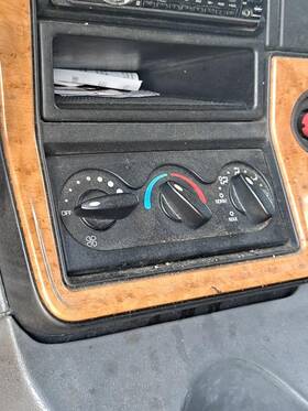 3509719 International 2271055 Prostar 122 Temperature Control