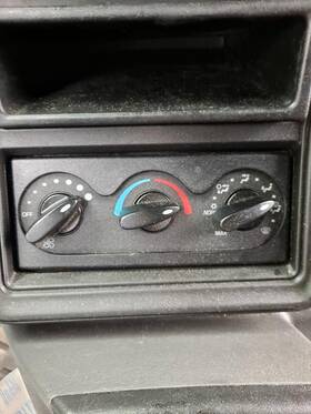 3546613 International 2303545 Prostar 122 Temperature Control