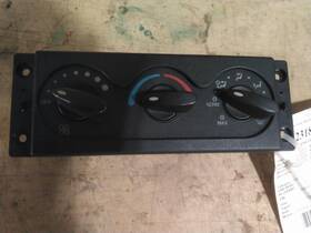 3545543c3 International 2318746 Replaces 8600 2007 Temperature Control 3563294