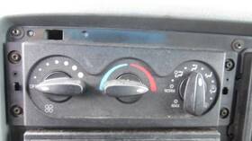 3763412 International 2496687 4300 Temperature Control
