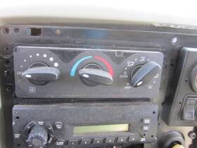 3769586 International 2500999 7500 Temperature Control