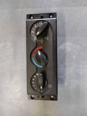 3815799 International 2535757 4300 Temperature Control 3815799 International 2535757 4300 Temperature Control