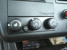 3818724 International 2538292 Rh Temperature Control